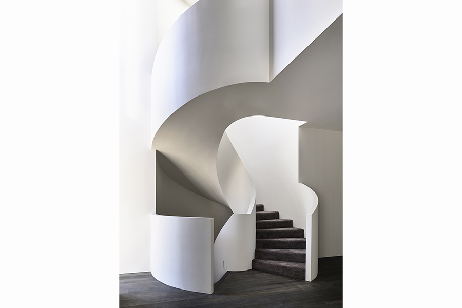 Bolton Avenue, Hampton