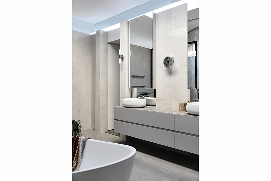 Bolton Avenue, Hampton