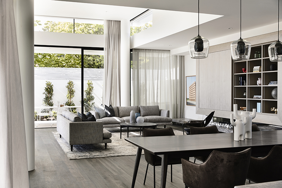 Bolton Avenue, Hampton