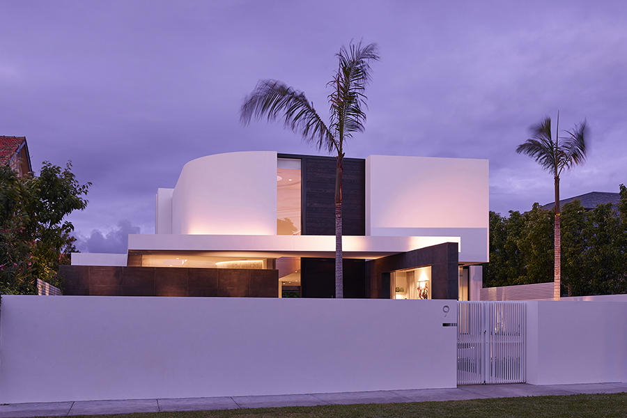 Bolton Avenue, Hampton