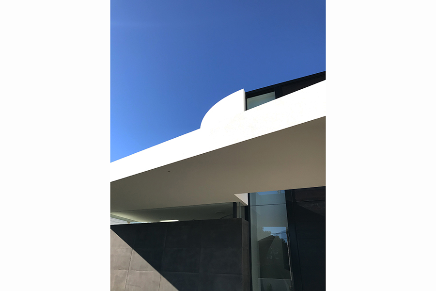 Bolton Avenue, Hampton